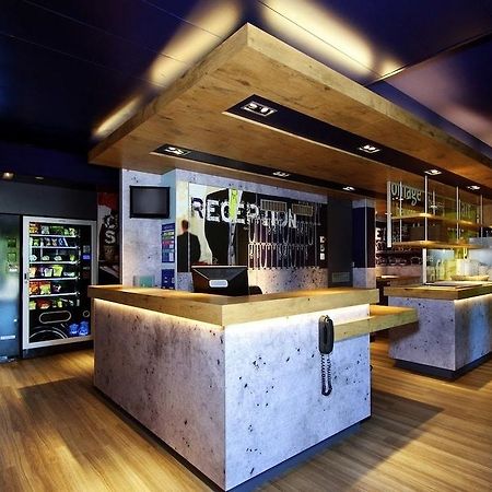 Ibis Budget Caen Porte De Bretagne Bretteville-sur-Odon Exterior photo