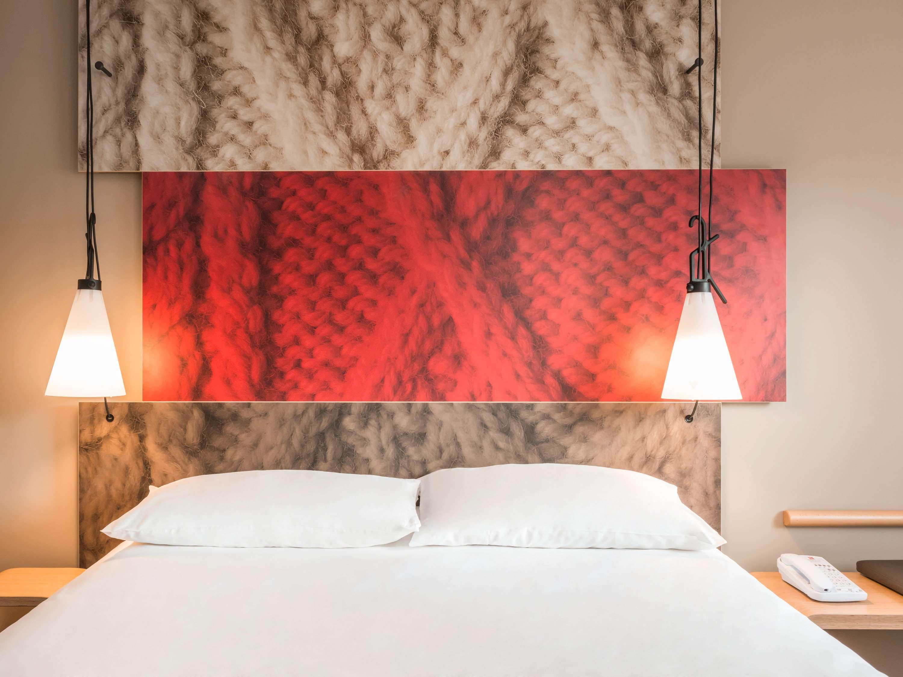 Ibis Budget Caen Porte De Bretagne Bretteville-sur-Odon Exterior photo